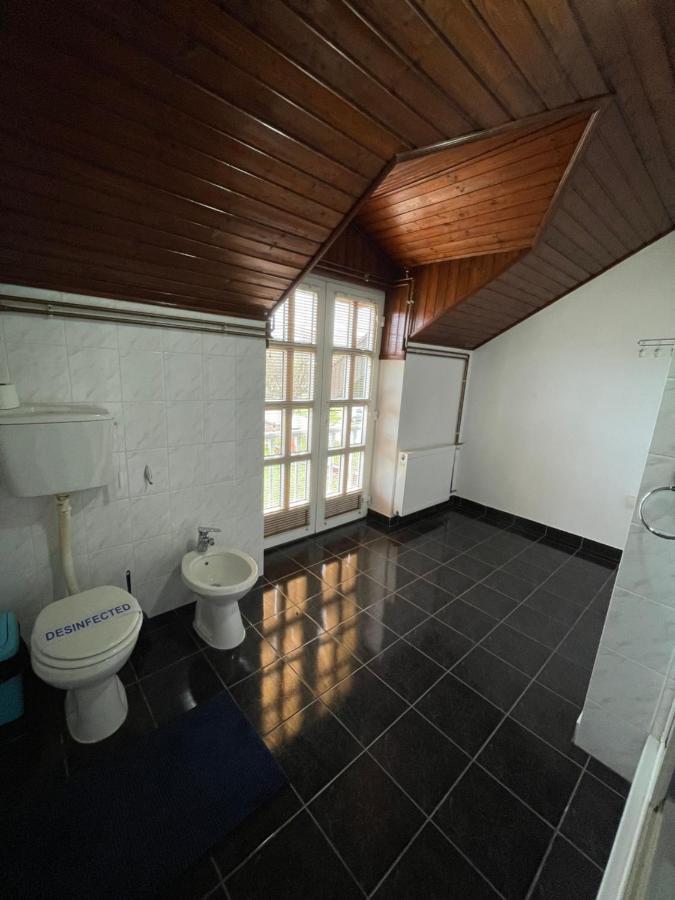 זרנג'נין Guest House Luxotel מראה חיצוני תמונה