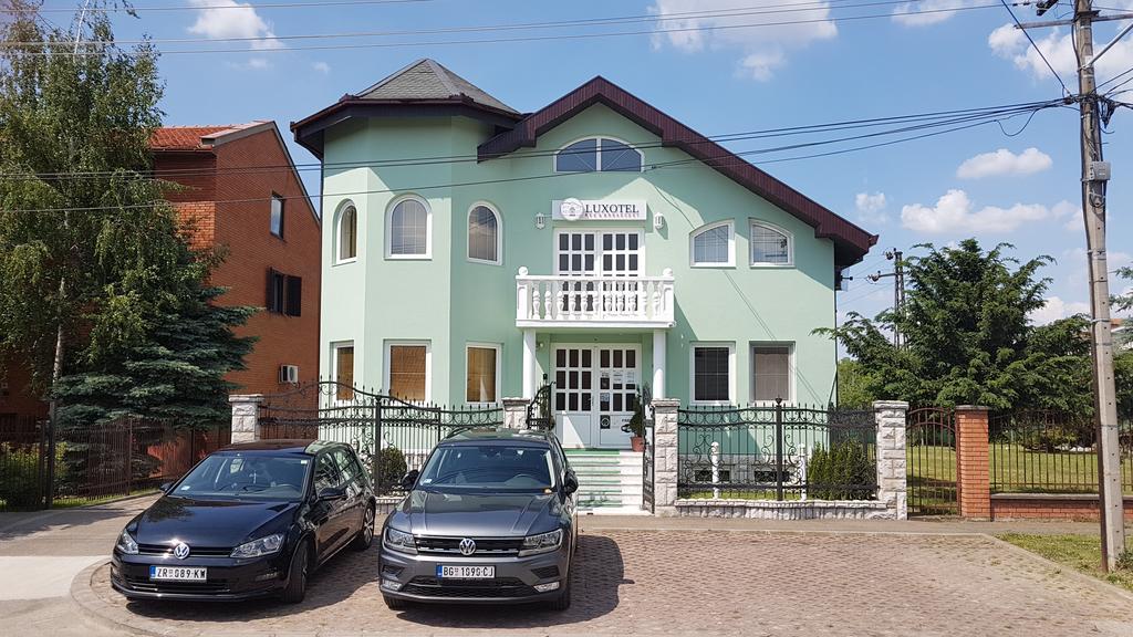 זרנג'נין Guest House Luxotel מראה חיצוני תמונה