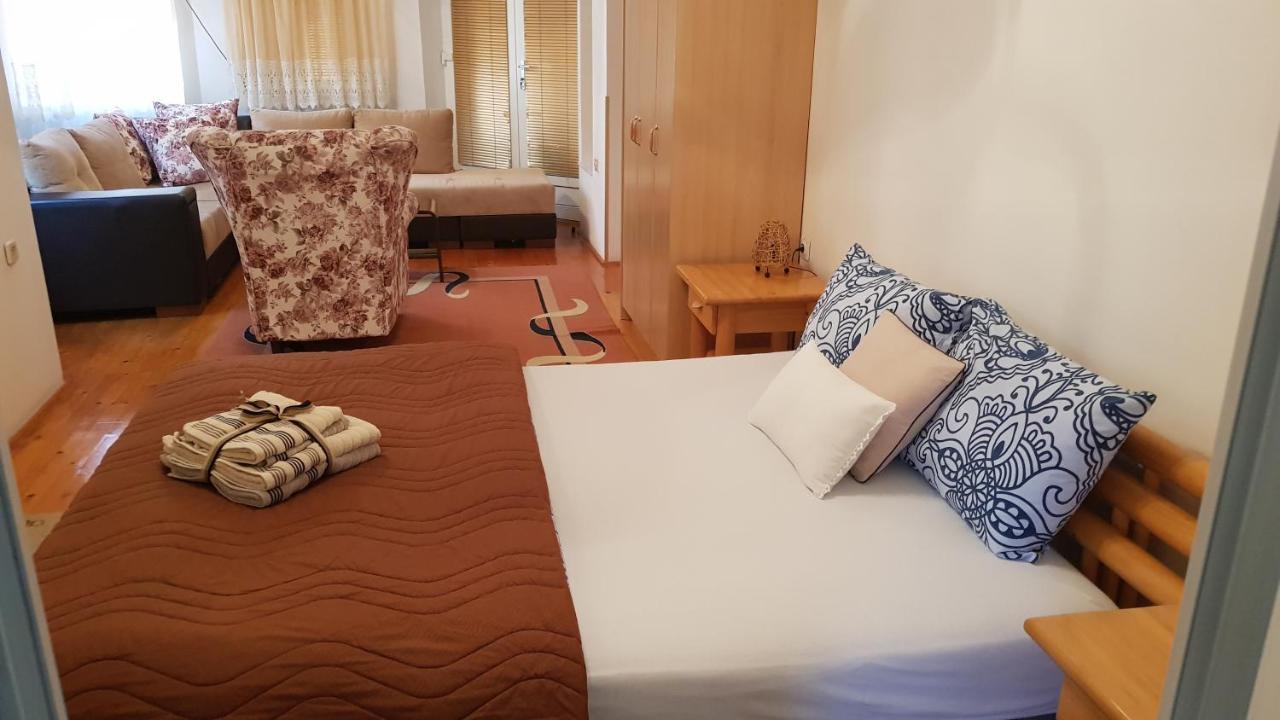 זרנג'נין Guest House Luxotel מראה חיצוני תמונה